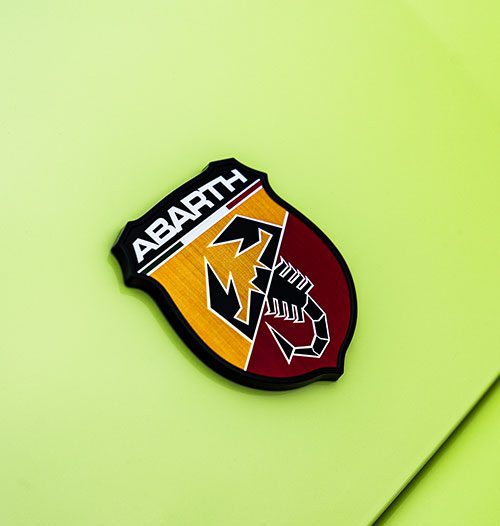 KEYLESS ENTRY AND KEYLESS GO